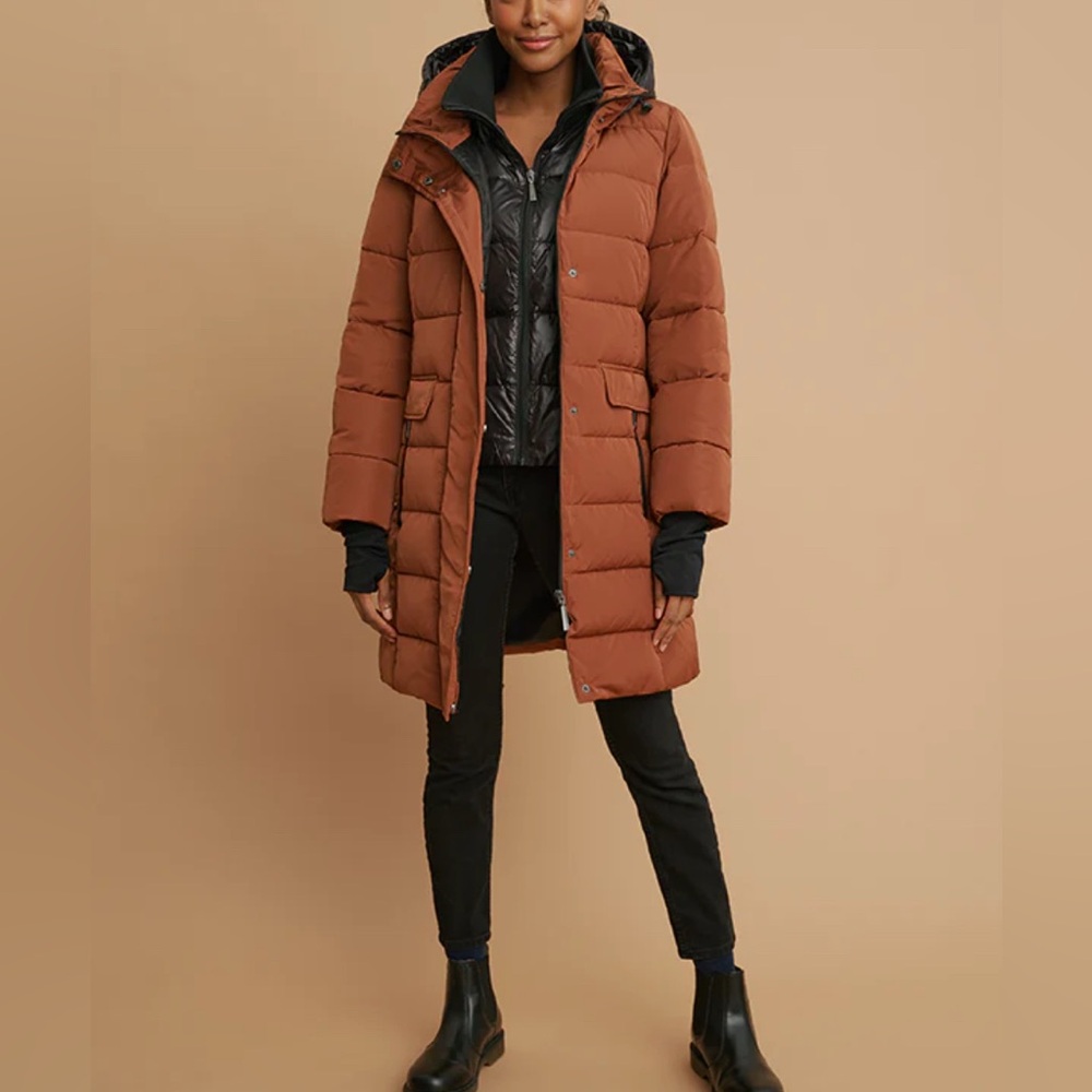 Nikki Jones Short Coat Reversible Two-in-One/NO hood.Size:M Color:Rust/Black